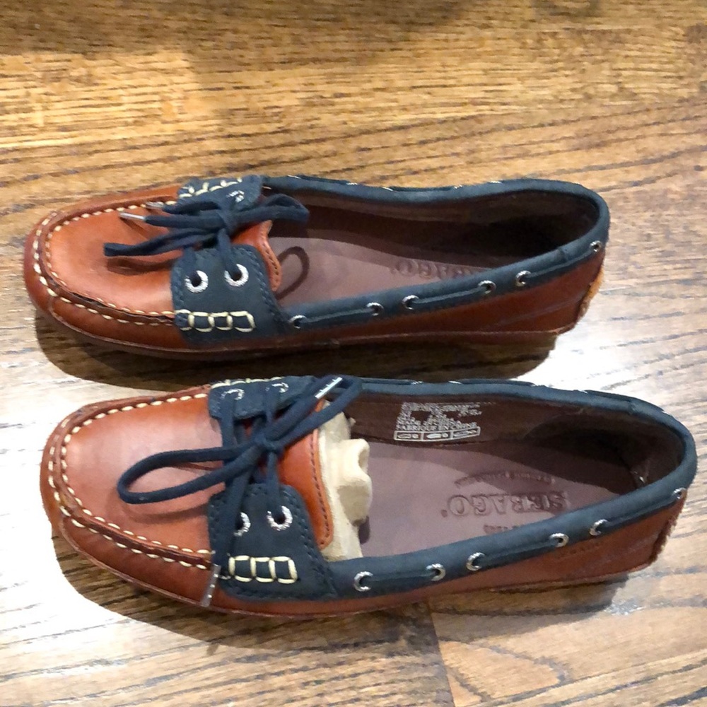 Like new Sebago Bala boat shoes